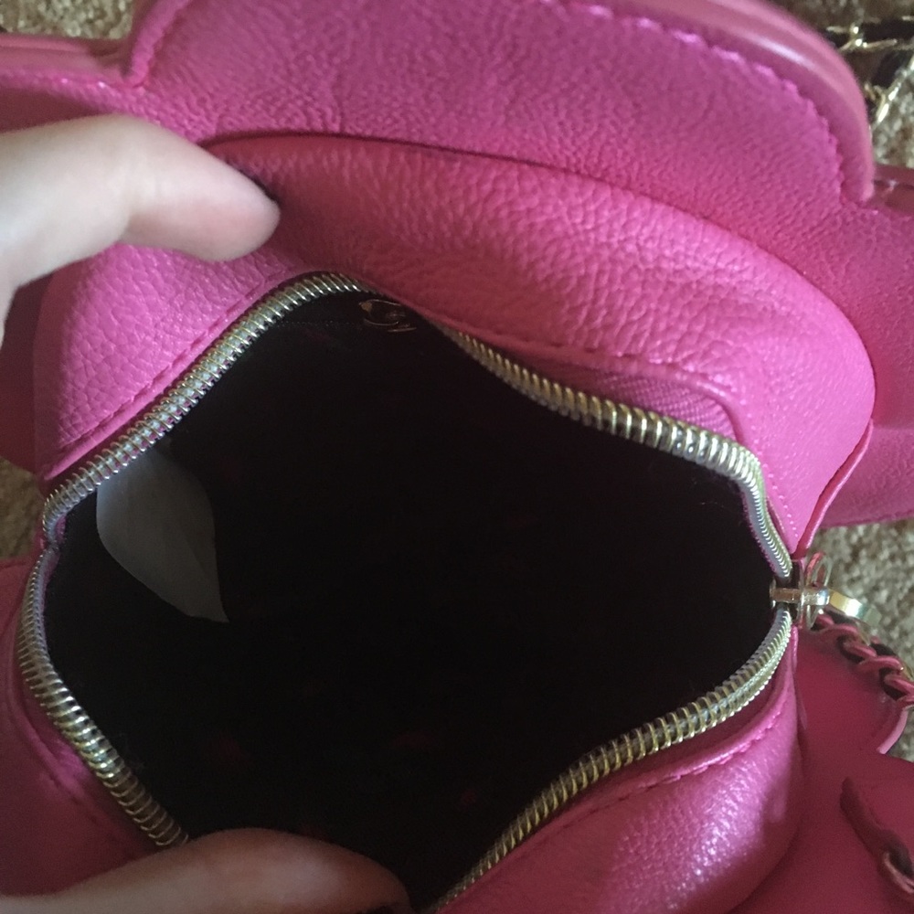 Betsey flower purse - Picture 6 of 6